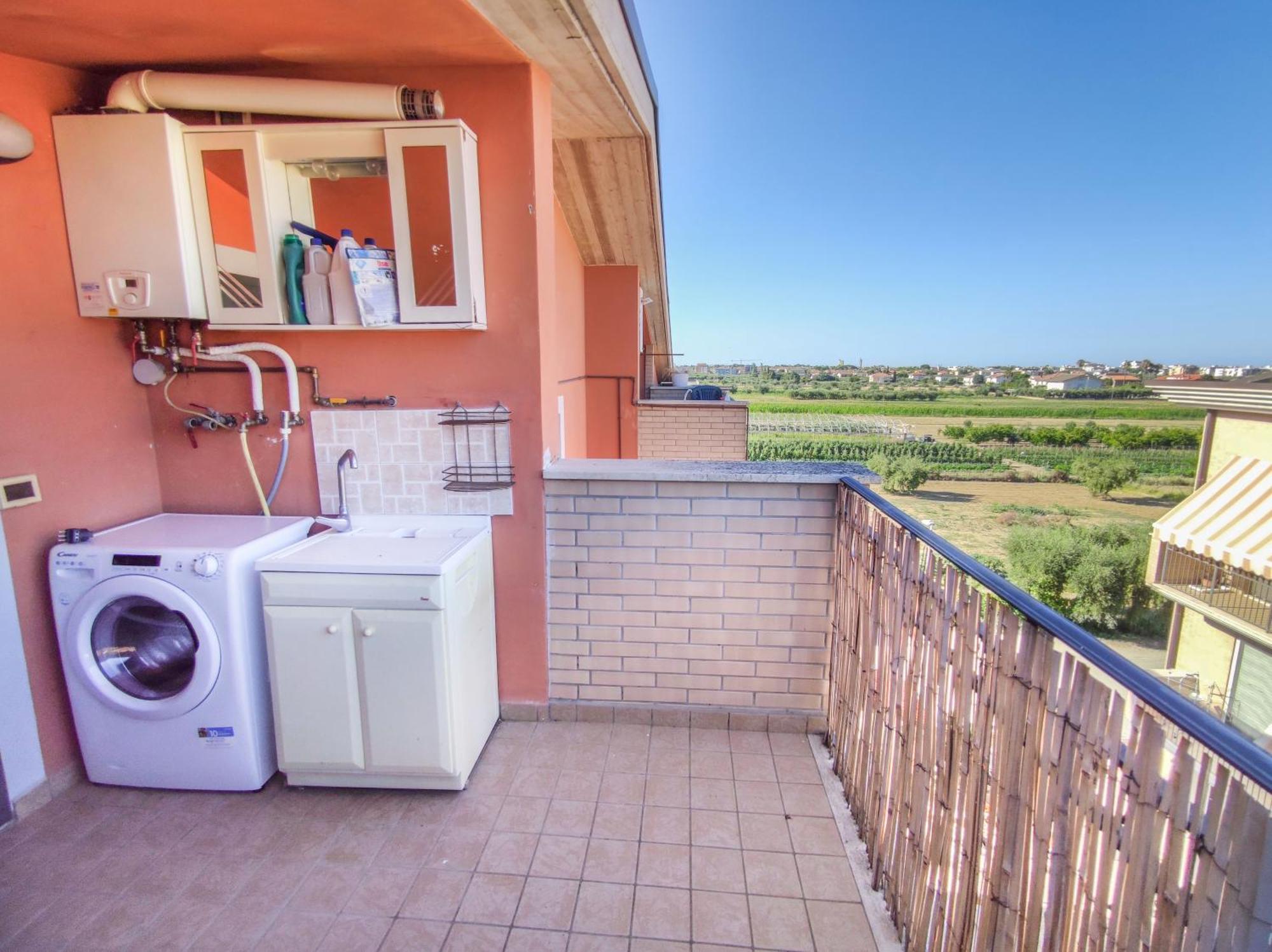 Andrew Home Villa Rosa Di Martinsicuro Экстерьер фото